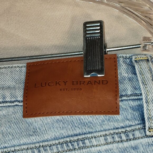 Women's Lucky Brand Faded Straight Leg Jeans w/Rips - 8/29R - Picture 4 of 5